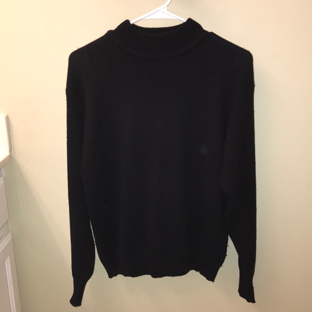 black brandy melville sweater
